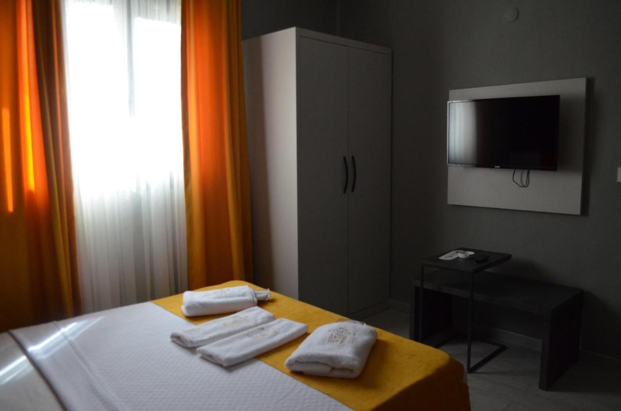 Otel Lizbon İzmir